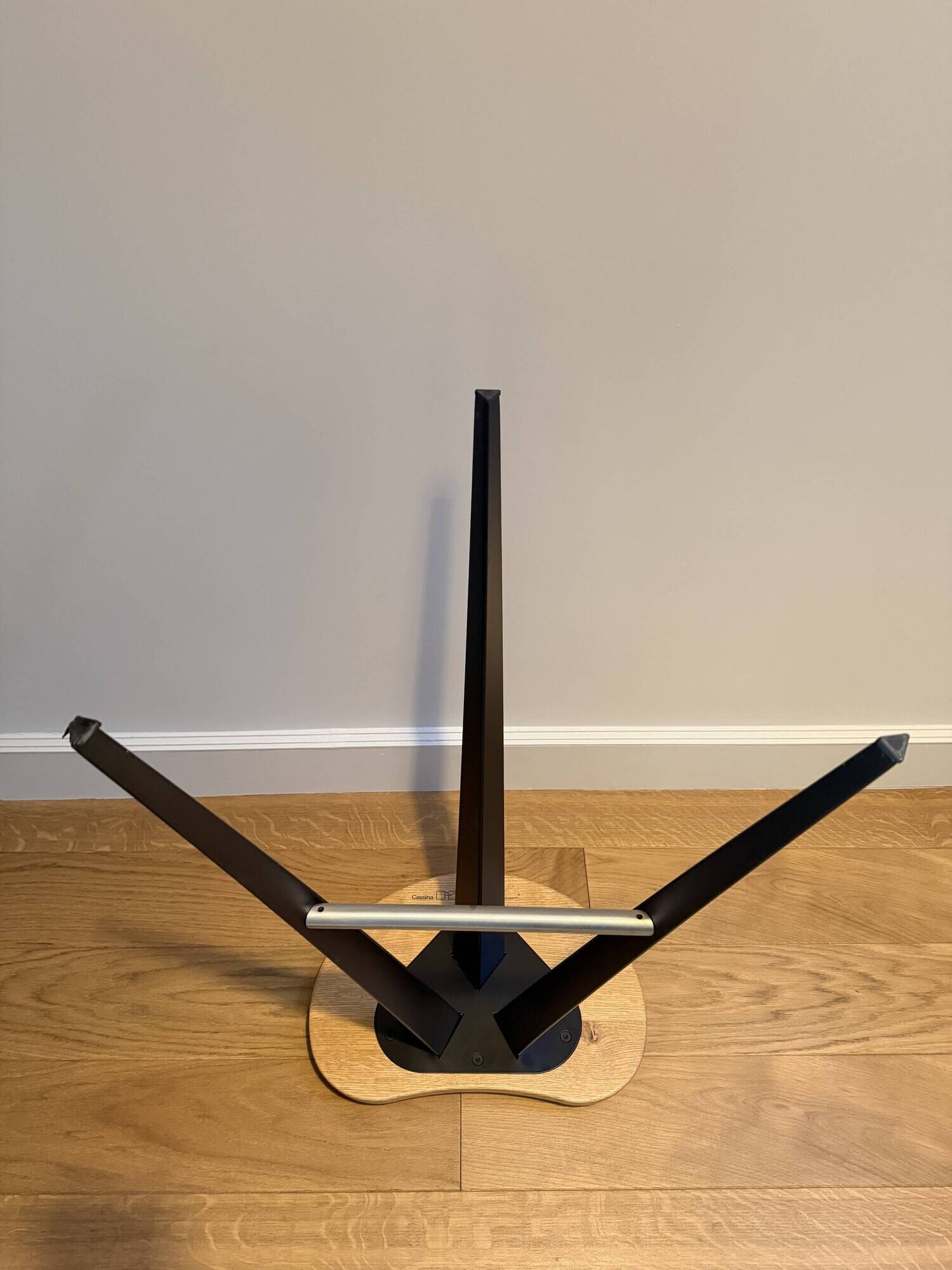 Mexican stool 531 Charlotte Perriand Natural oak and black legs, new