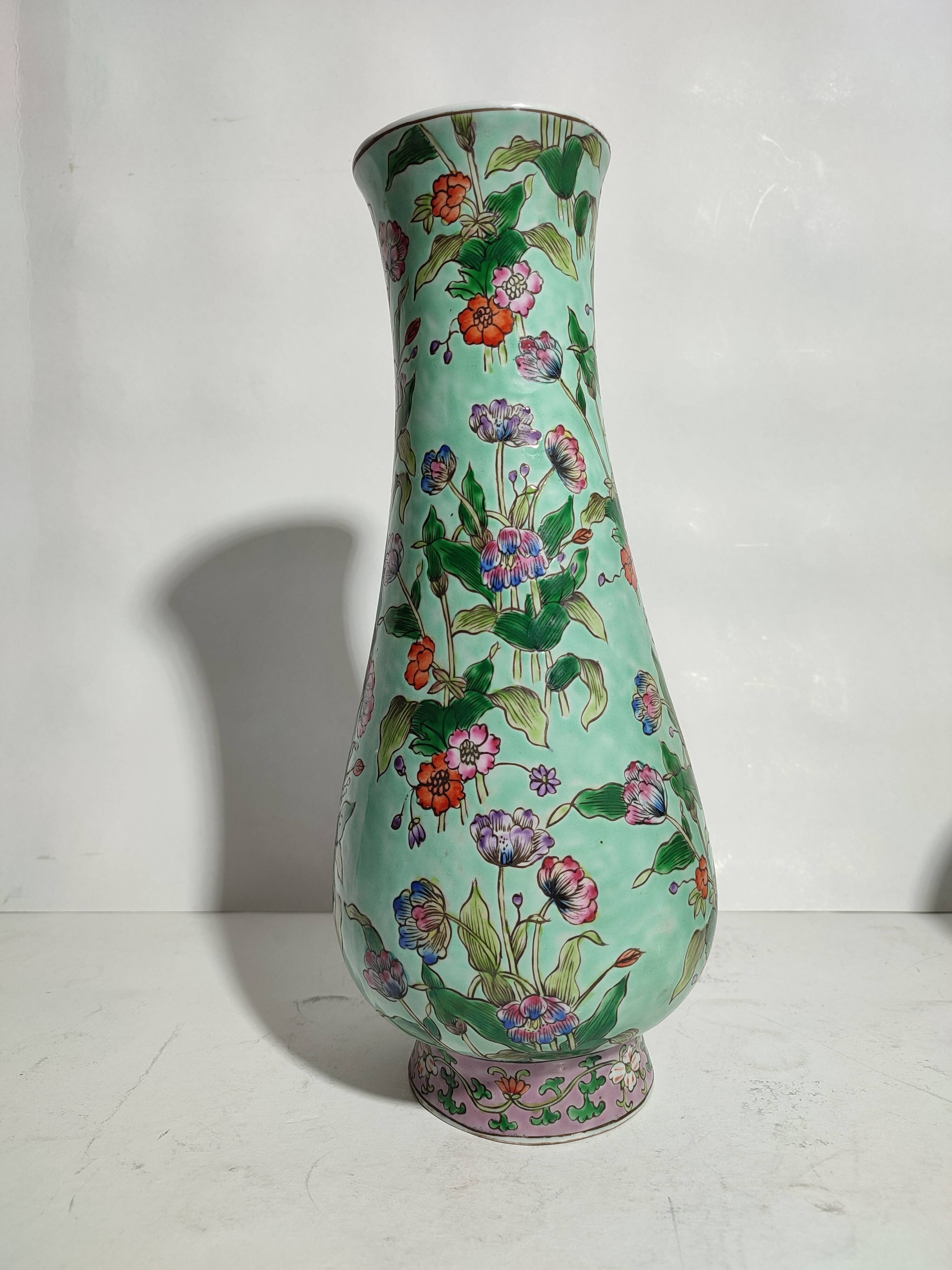 Potiche and vase chinese porcelain qing 19th family green celadon