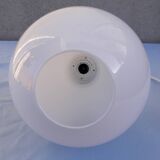 Opaline suspension