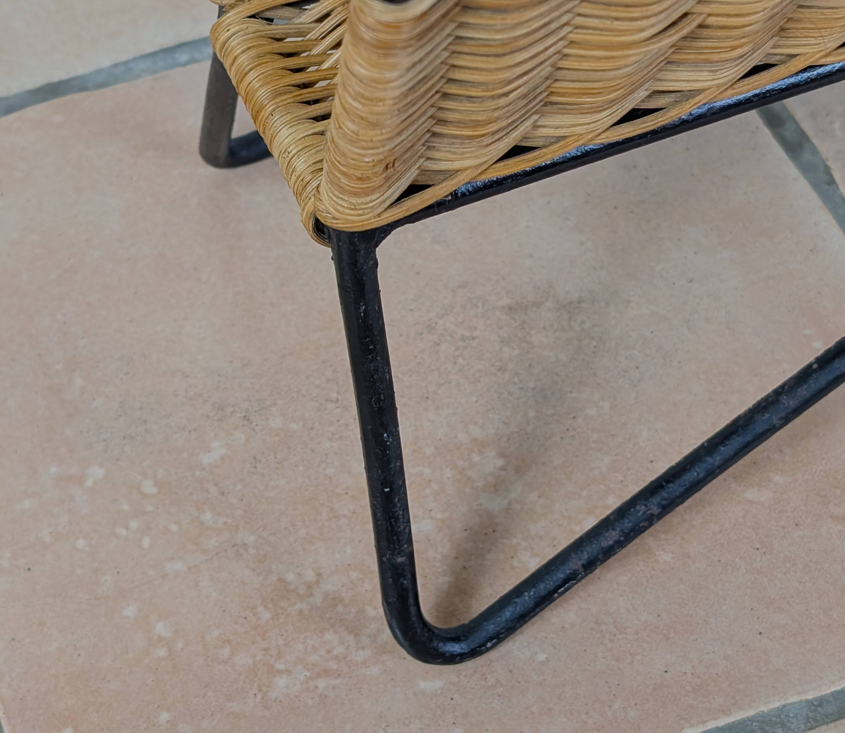 Rattan magazine rack Raoul Guys