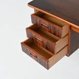 Svend Aage Madsen writing desk in rosewood H.P. Hansen Denmark 1960