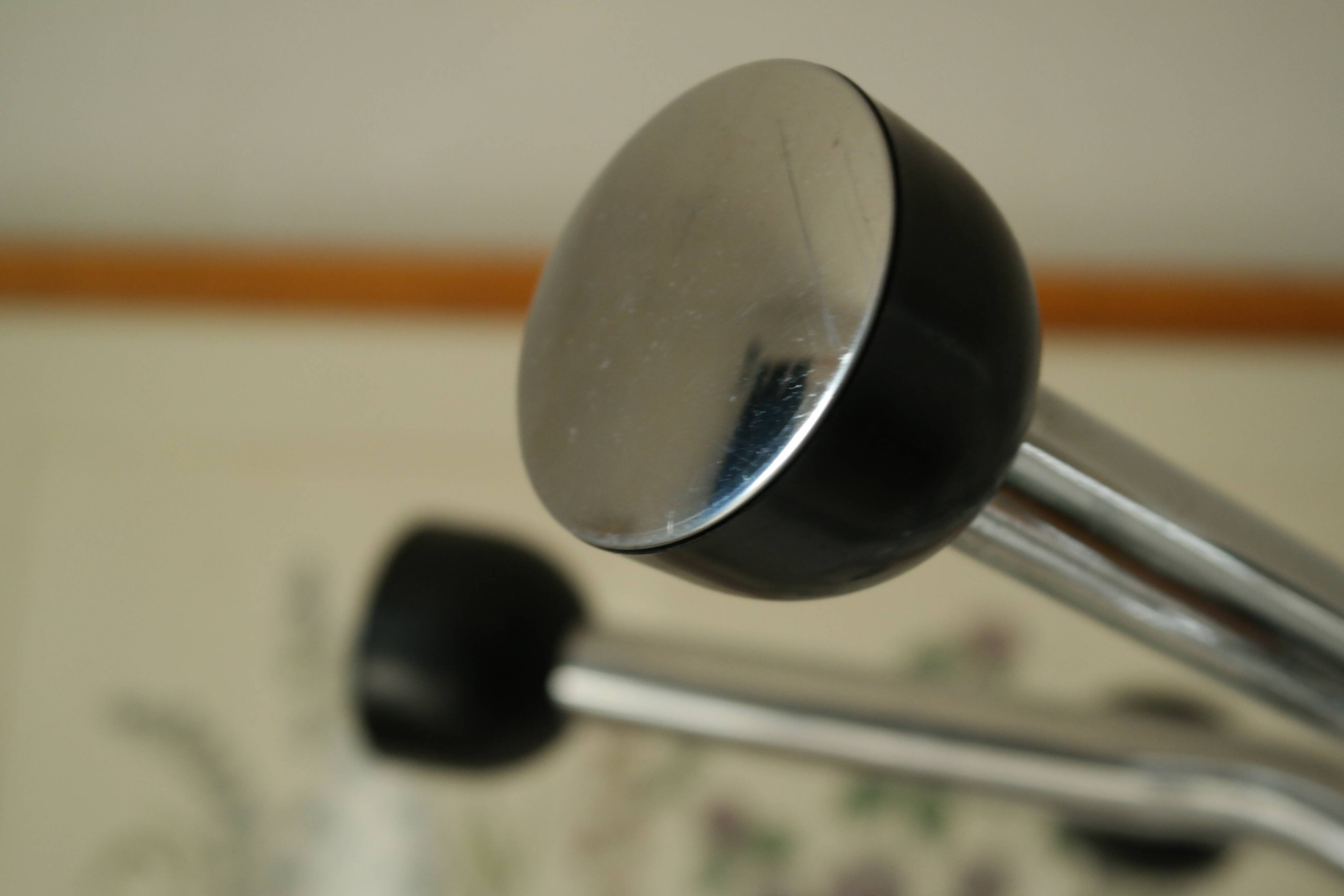 Porte manteau vintage chrome bakélite 50/60