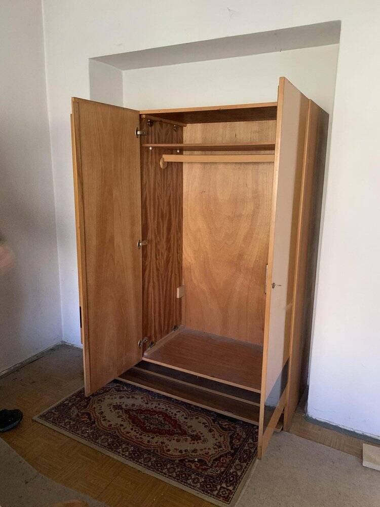 Armoire vintage 3 portes en bois marron et noir – Cardo, style Mid‑Century (1960s)