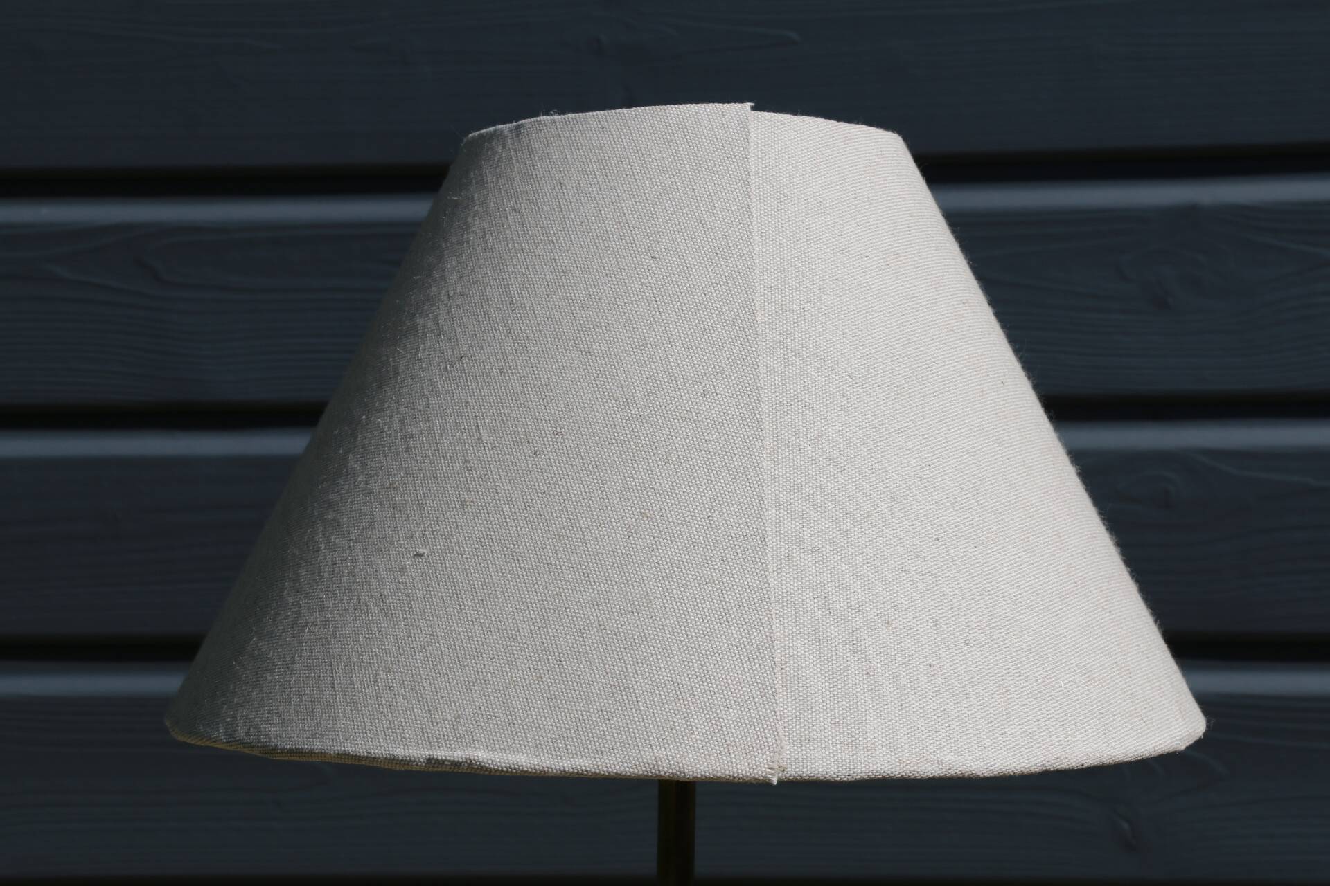 Lampadaire Stellor métal laqué laiton