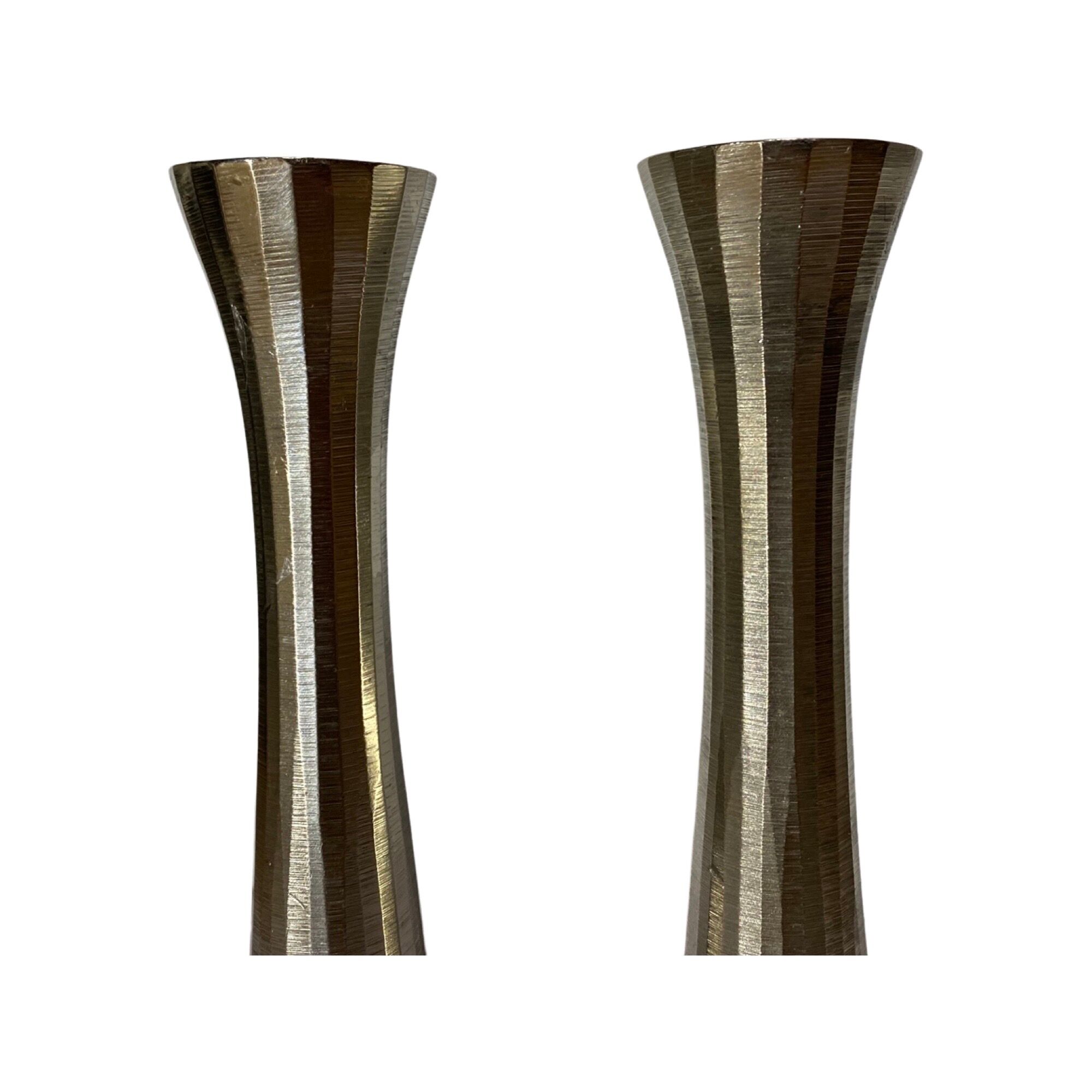 Ensemble de 2 bougeoirs brossés bougeoirs en métal vintage de couleur argent des années 1970