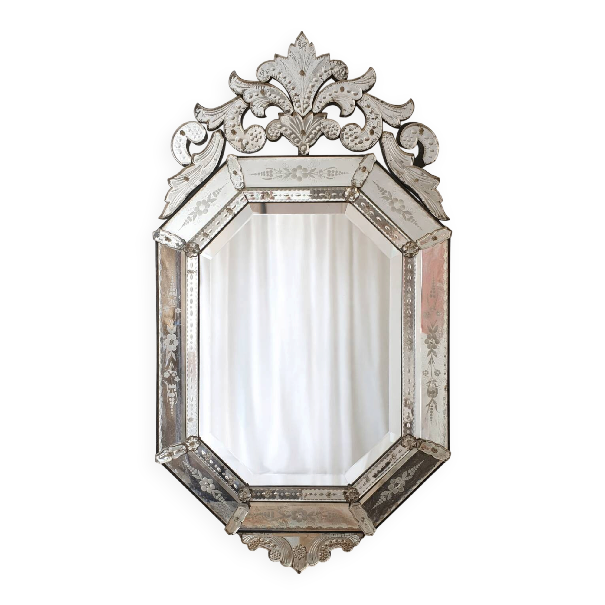 Antique Venetian mirror from the late 19th century – bevelled glass & engraved decoration – 124 x 68