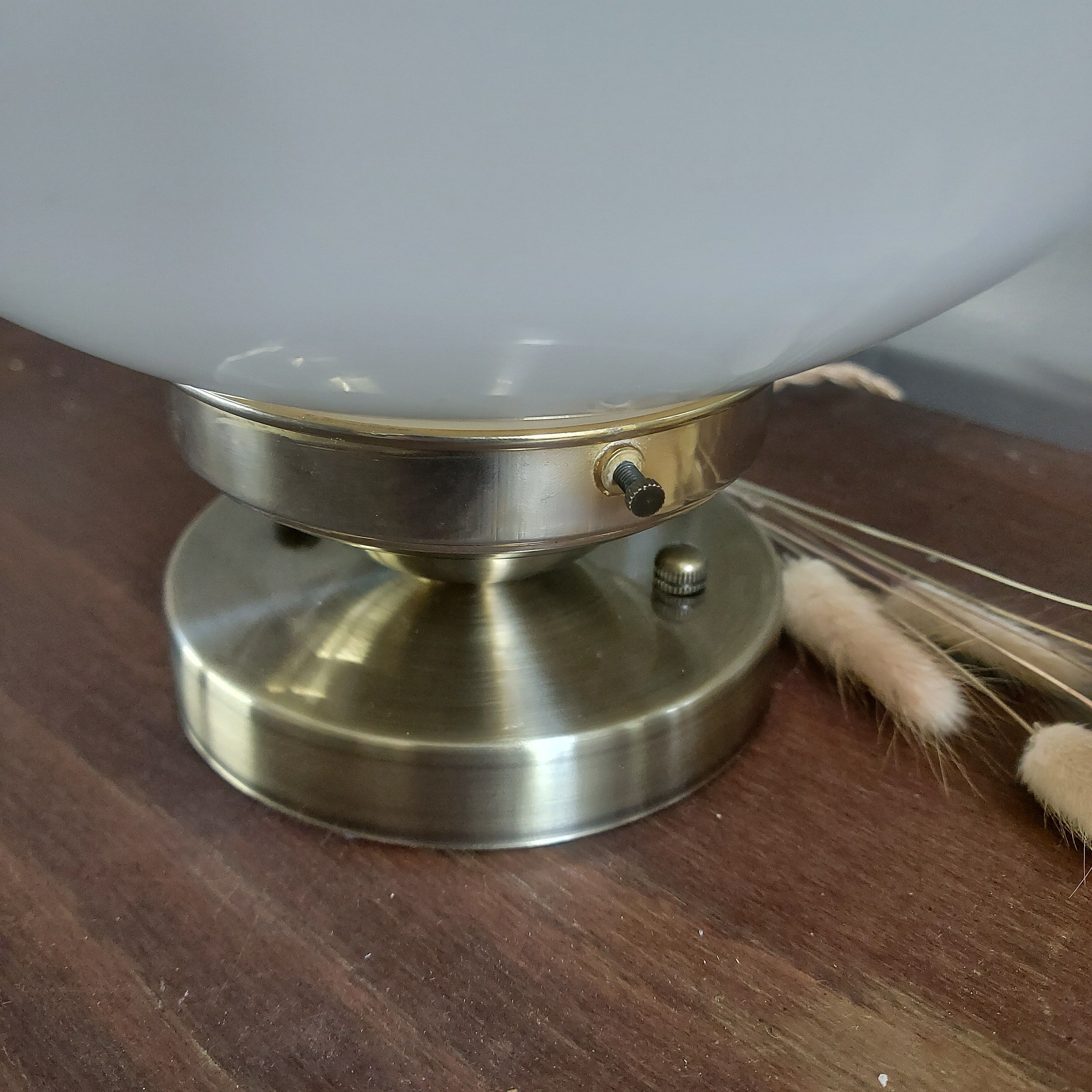 Vintage Art Déco lamp