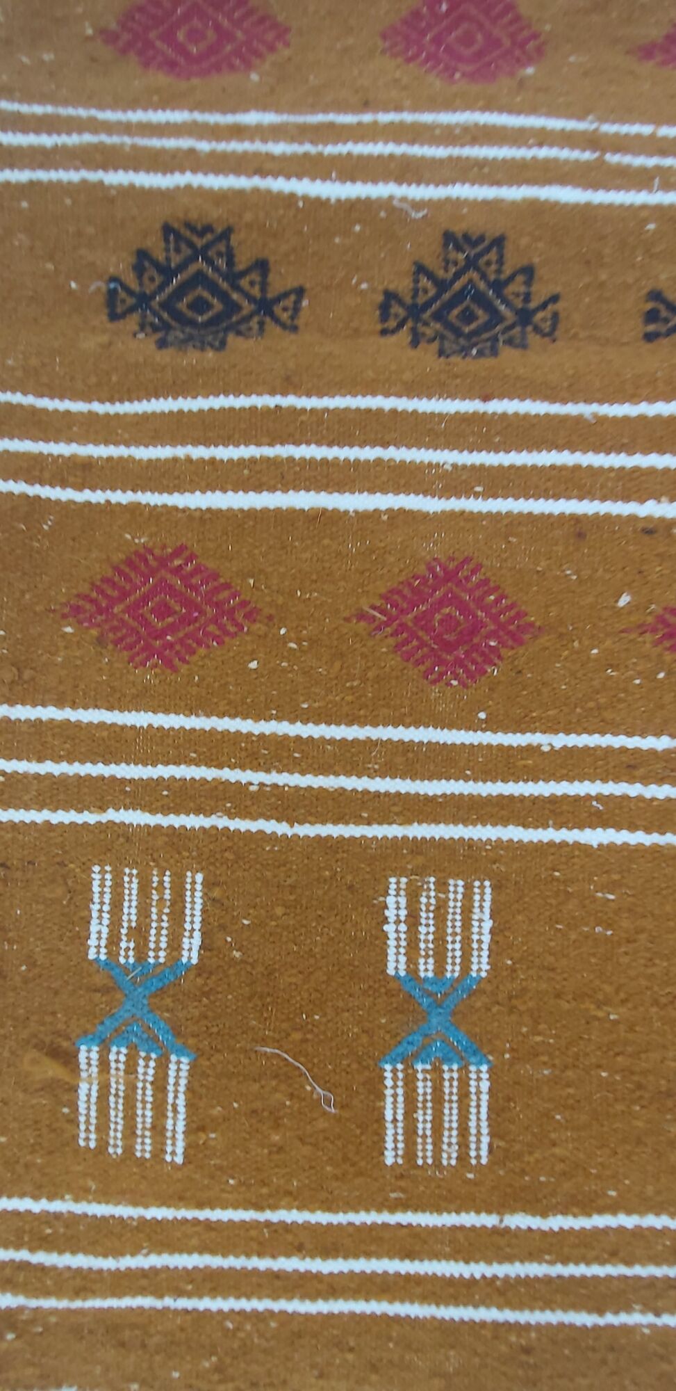 Handmade kilim carpet in pure wool 100x65cm