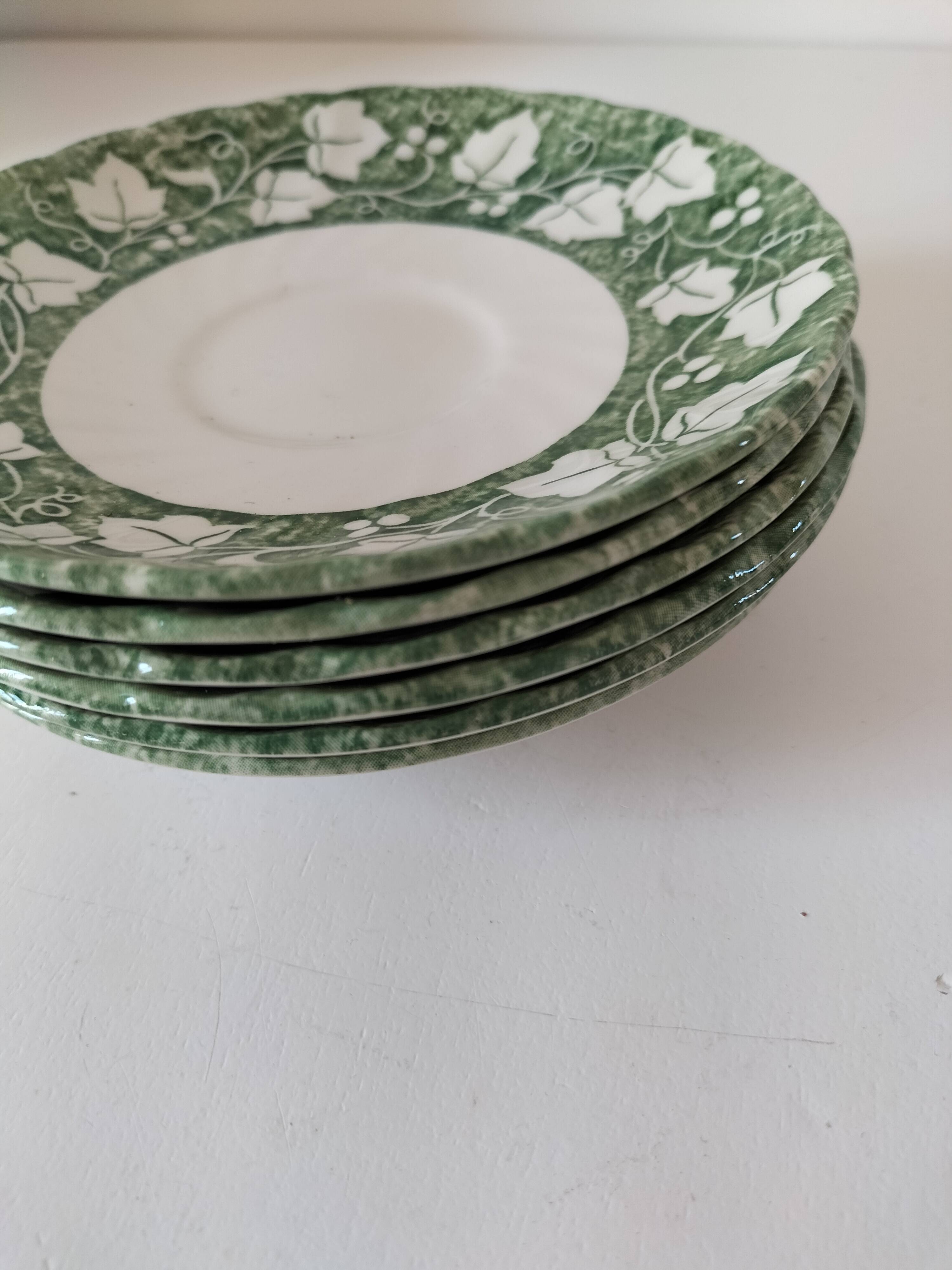 6 small Churchill "Verdigris" Staffordshire plates – 14 cm