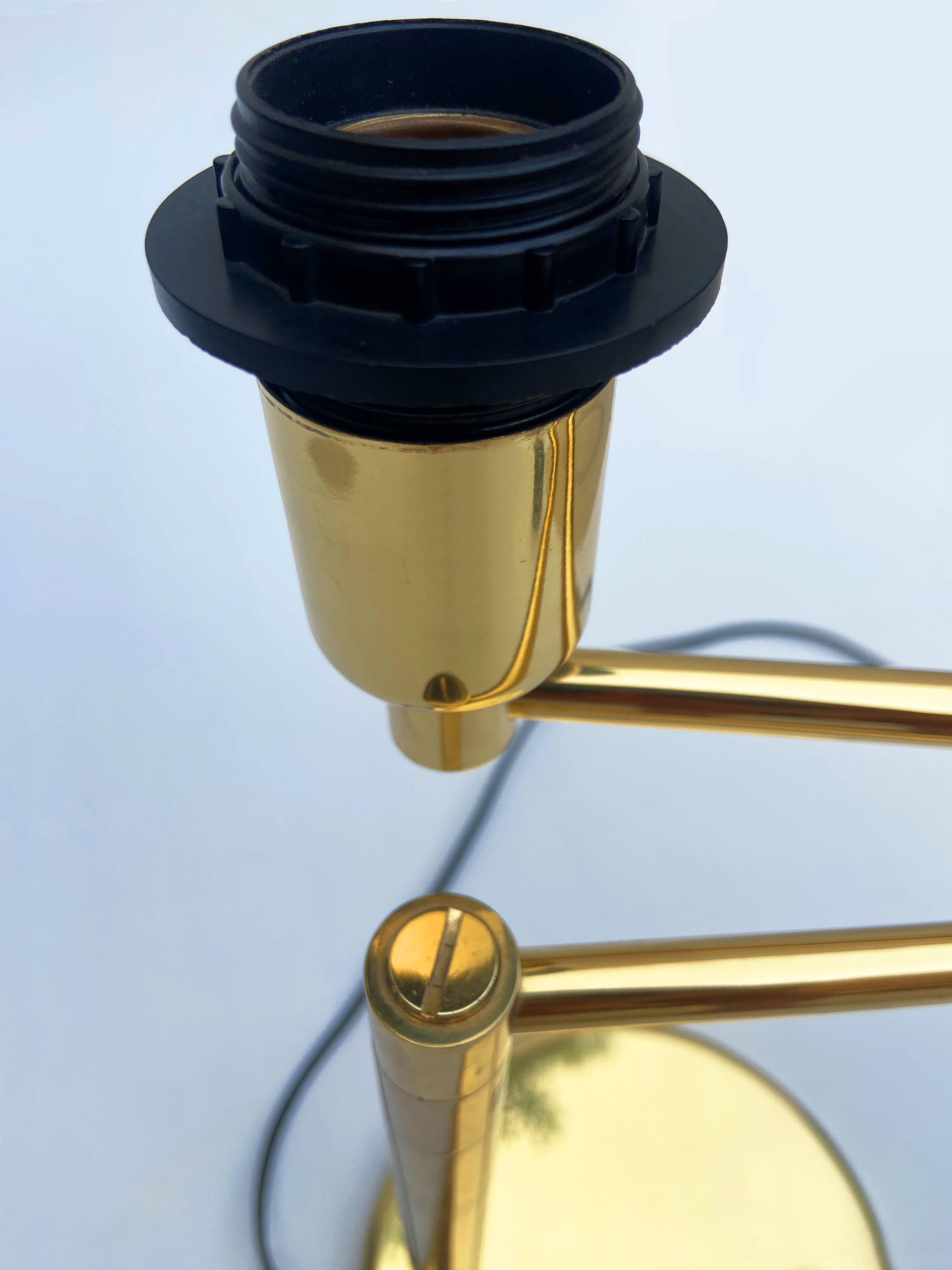 Lampe de table Vibia Swing
