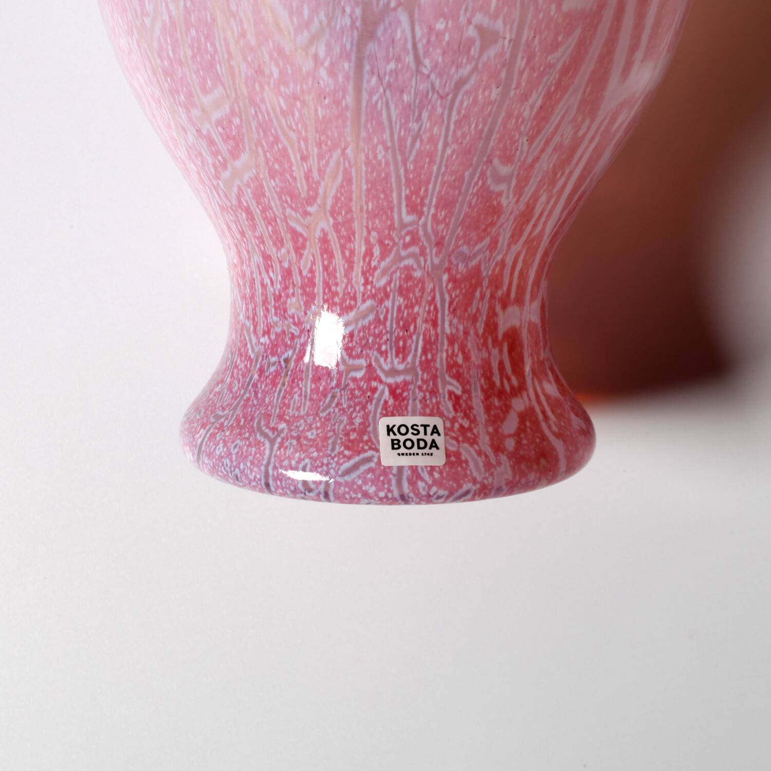 Kosta Boda Pink Glass Vase - Ulrica Hydman Vallien Scandinavian Design / 19