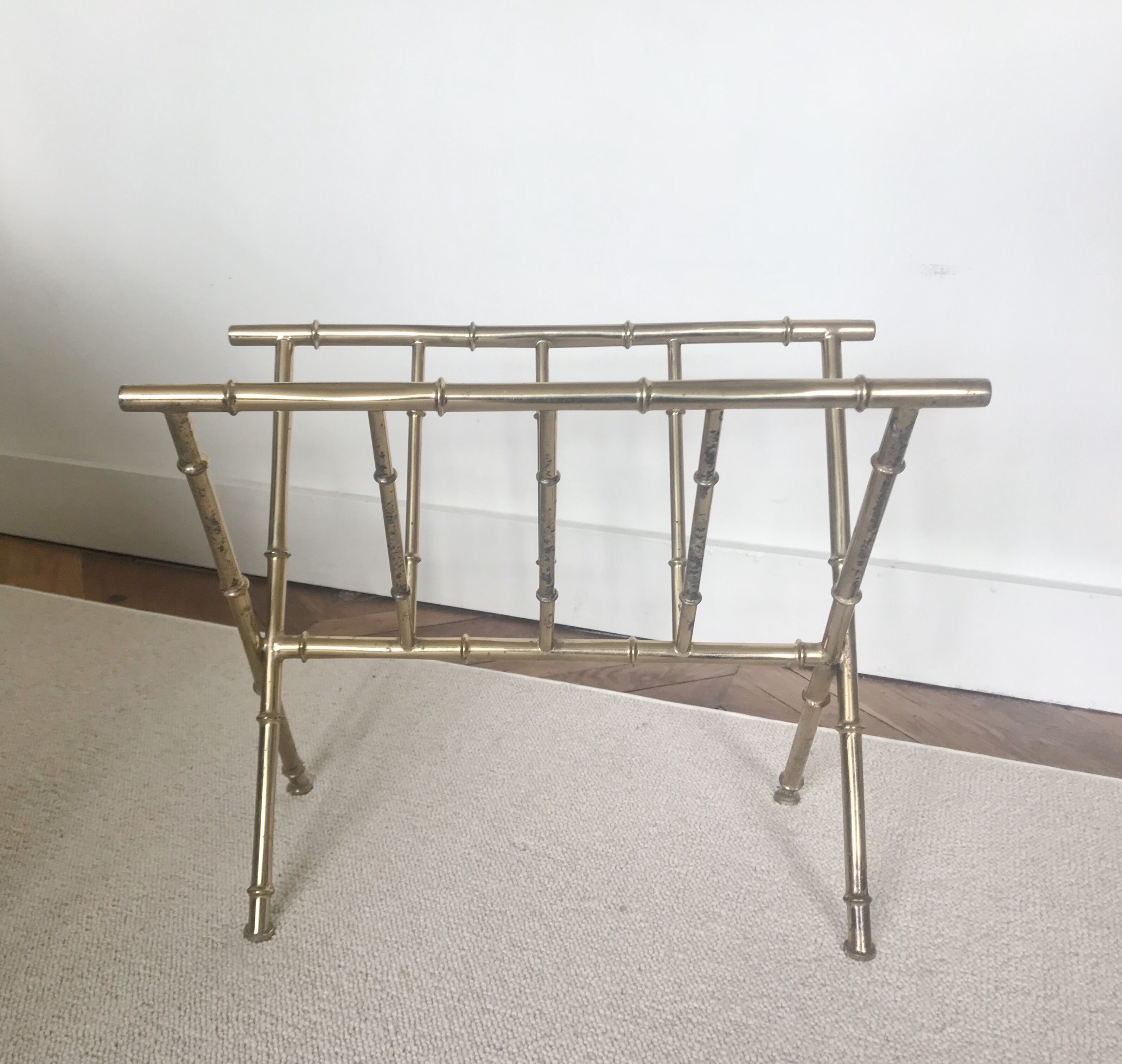 Magazine rack shabby chic bamboo brass, 1960