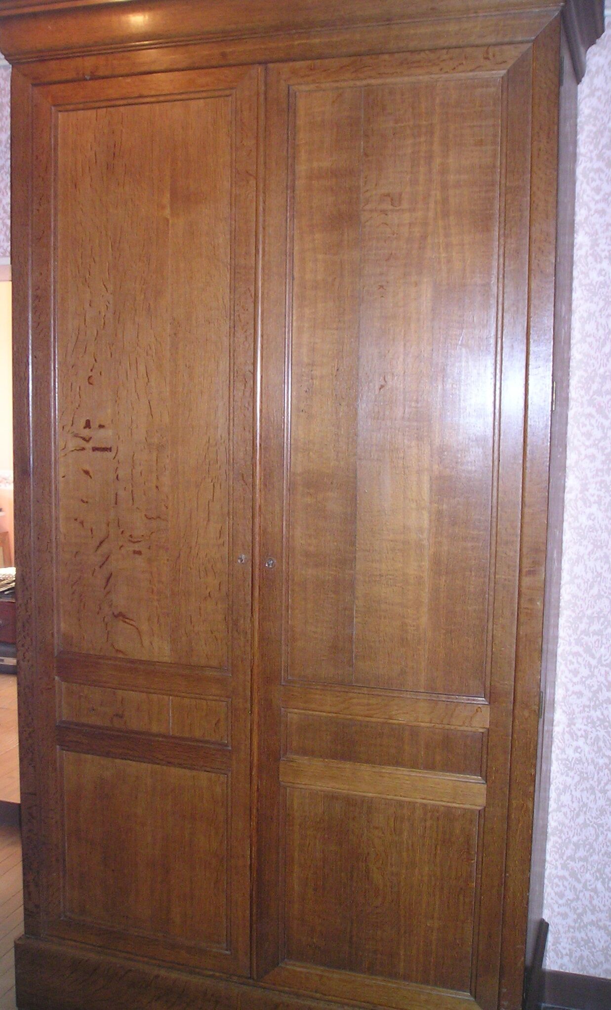 Louis Philippe sacristy cabinet in blond oak