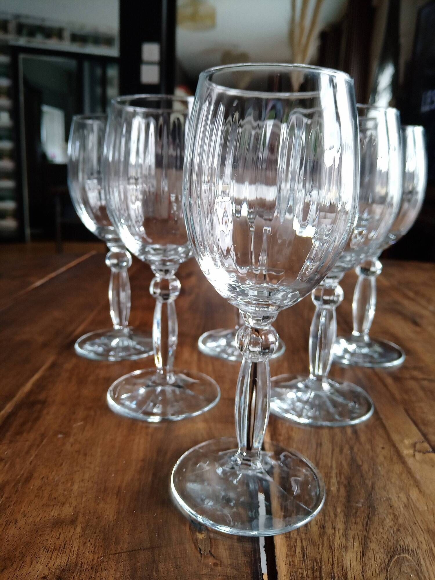 Lot de 6 verres à vin en verre strié