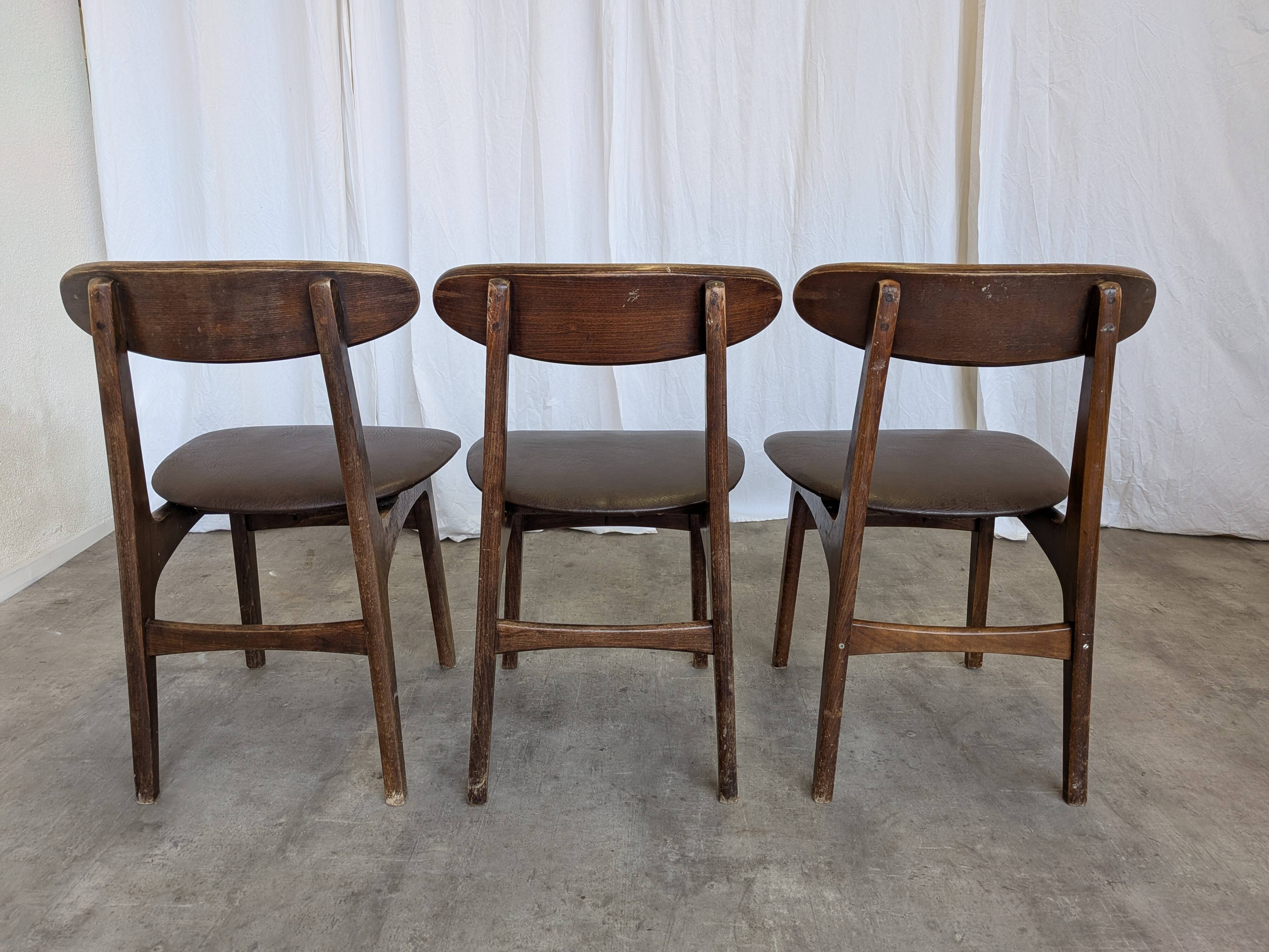 Set of 3 Vintage Wooden Dining Chairs with Brown Leather Seats / Mid-Centur