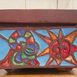 Ceramic box by Gabrielle Mankiewicz