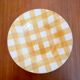 6 hollow plates with yellow and white checkered