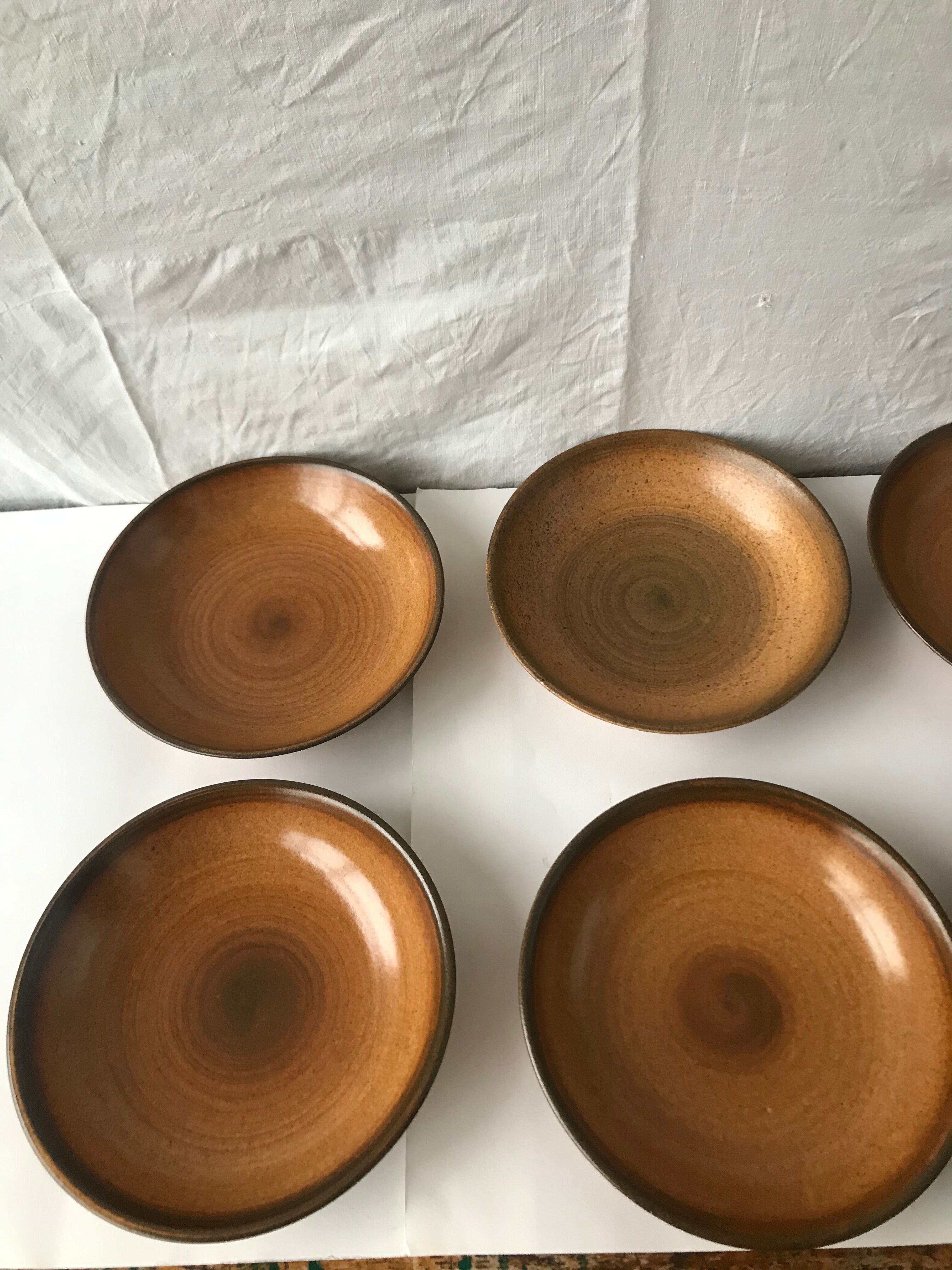 6 vintage sandstone plates