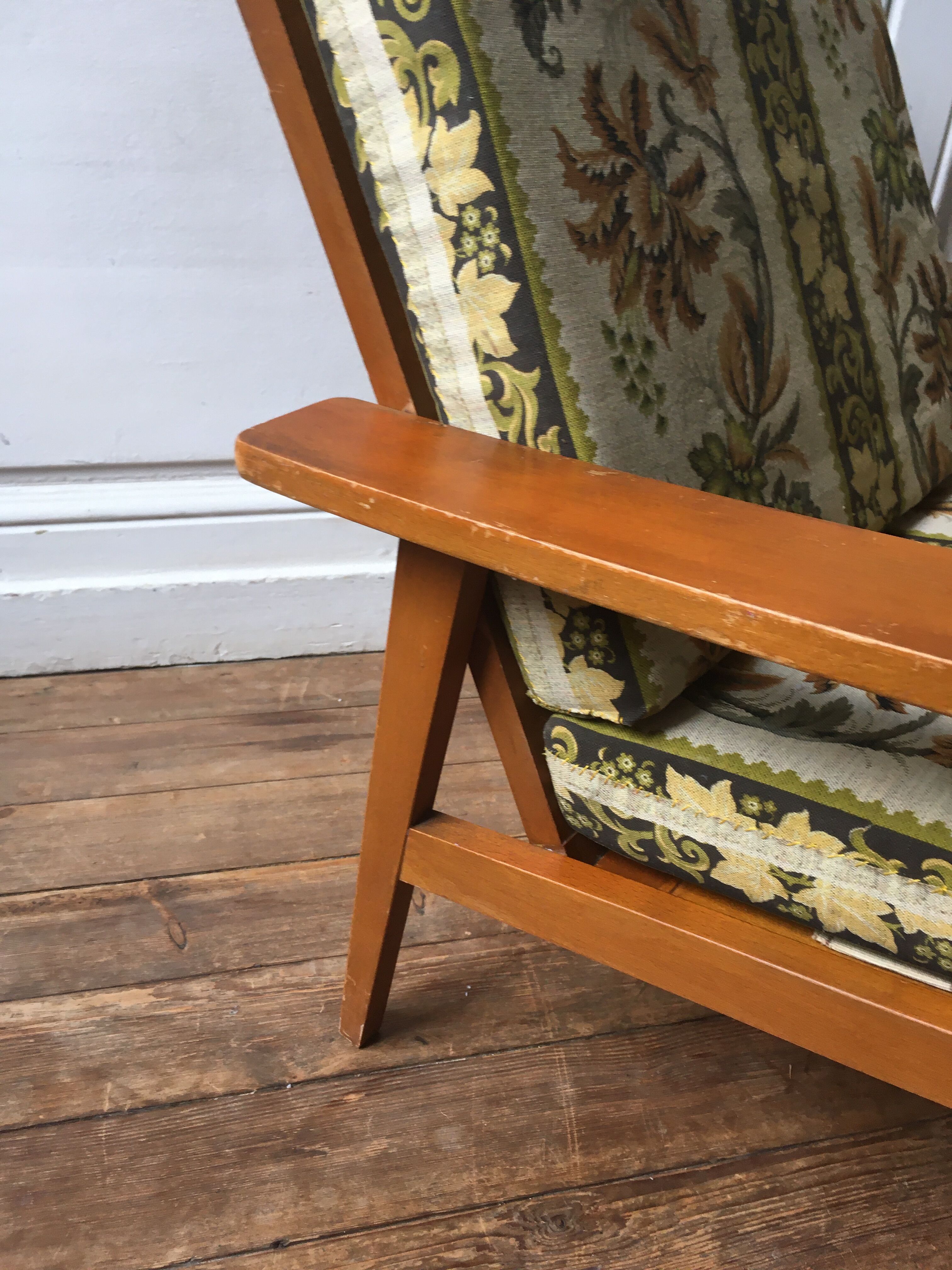 Pair of armchairs 50