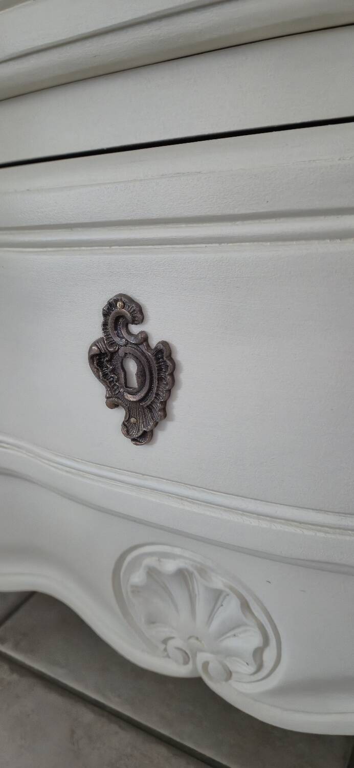 Commode en merisier style Louis XV