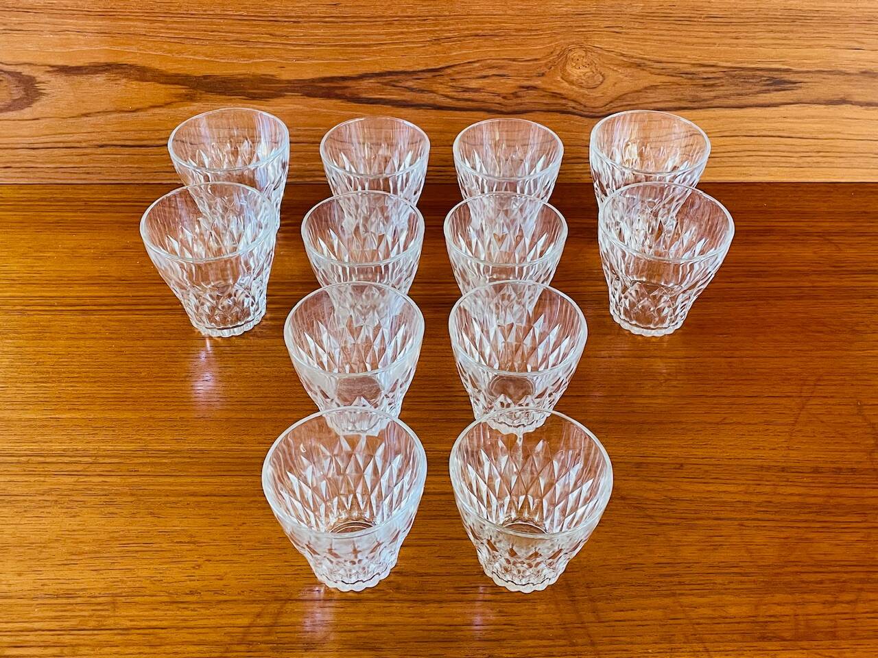 Set of 4 vintage glasses by Vereco