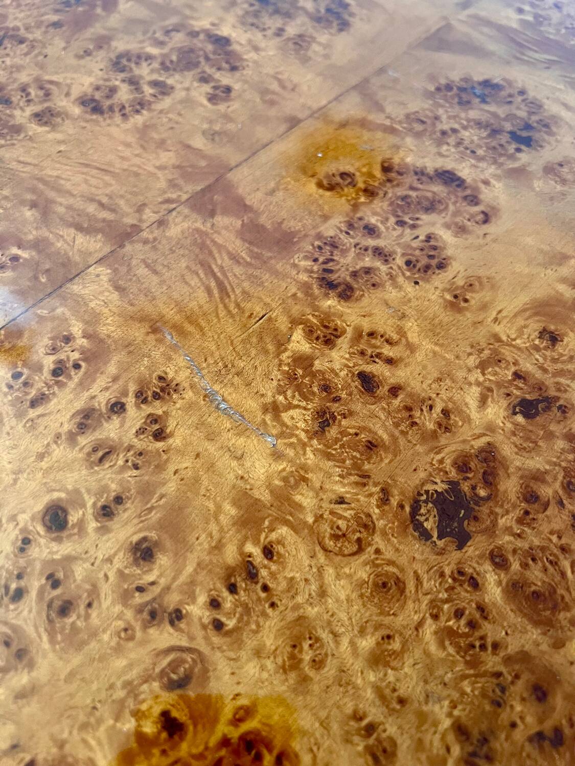 Italian design elm burl coffee table from the 70s Roche Bobois