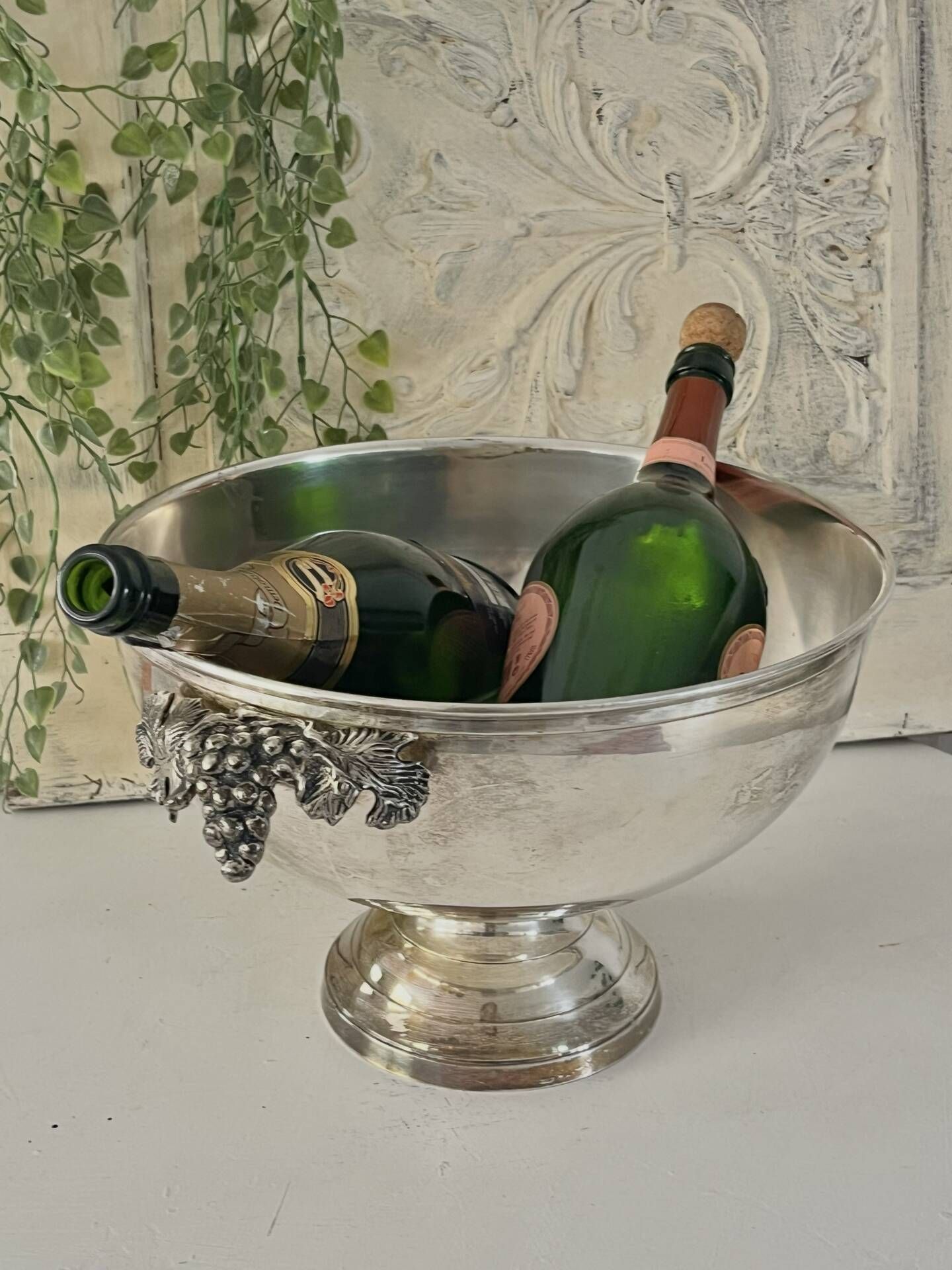 Champagne bucket Silver Plated with Grape Handles, Cl