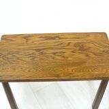 Oak Nesting Tables.