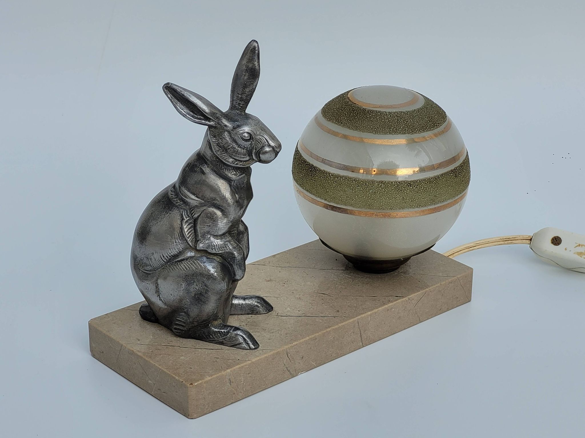 Ancienne  lampe de chevet veilleuse  art déco lapin dlg benjamin rabier