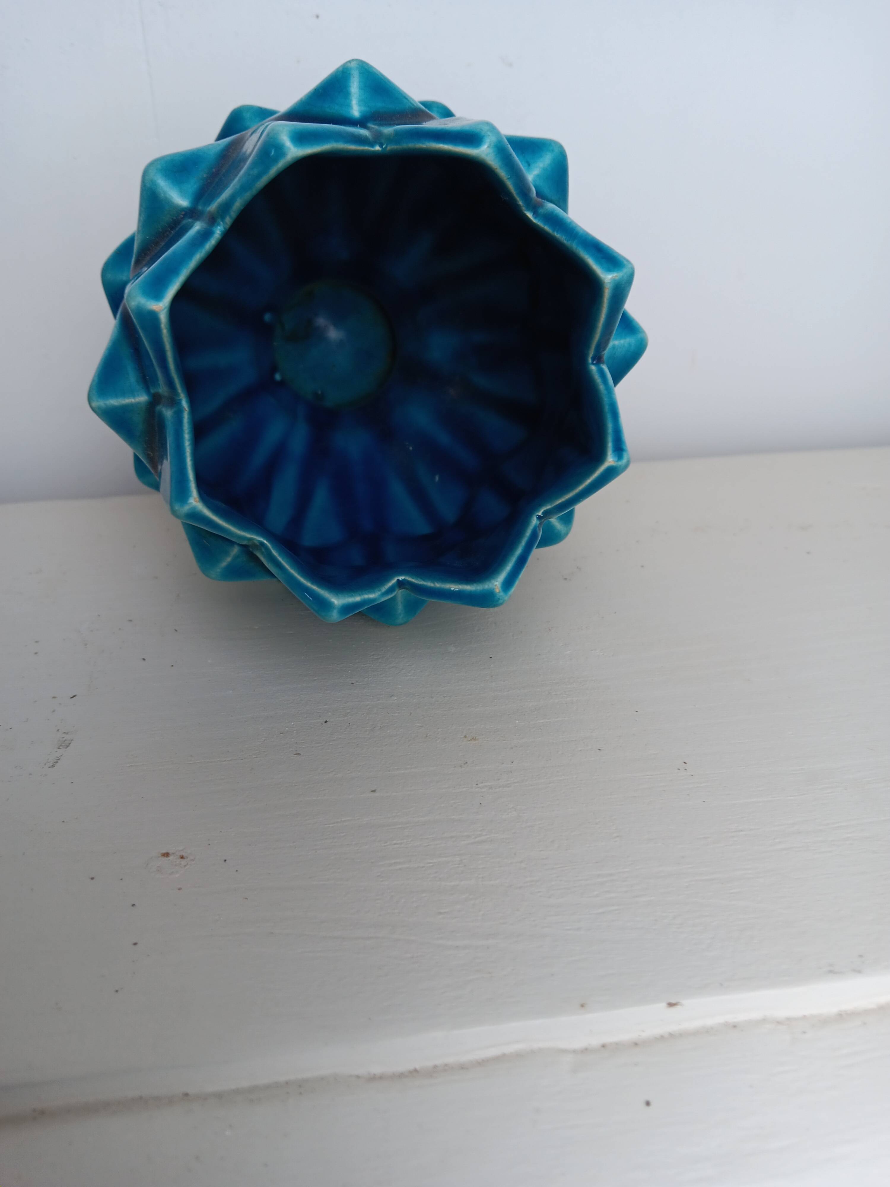 Artichoke Blue Turquoise Charolles pottery