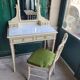 Coiffeuse de toilette avec sa chaise