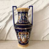 Renaissance decorated earthenware amphora vase from Gien