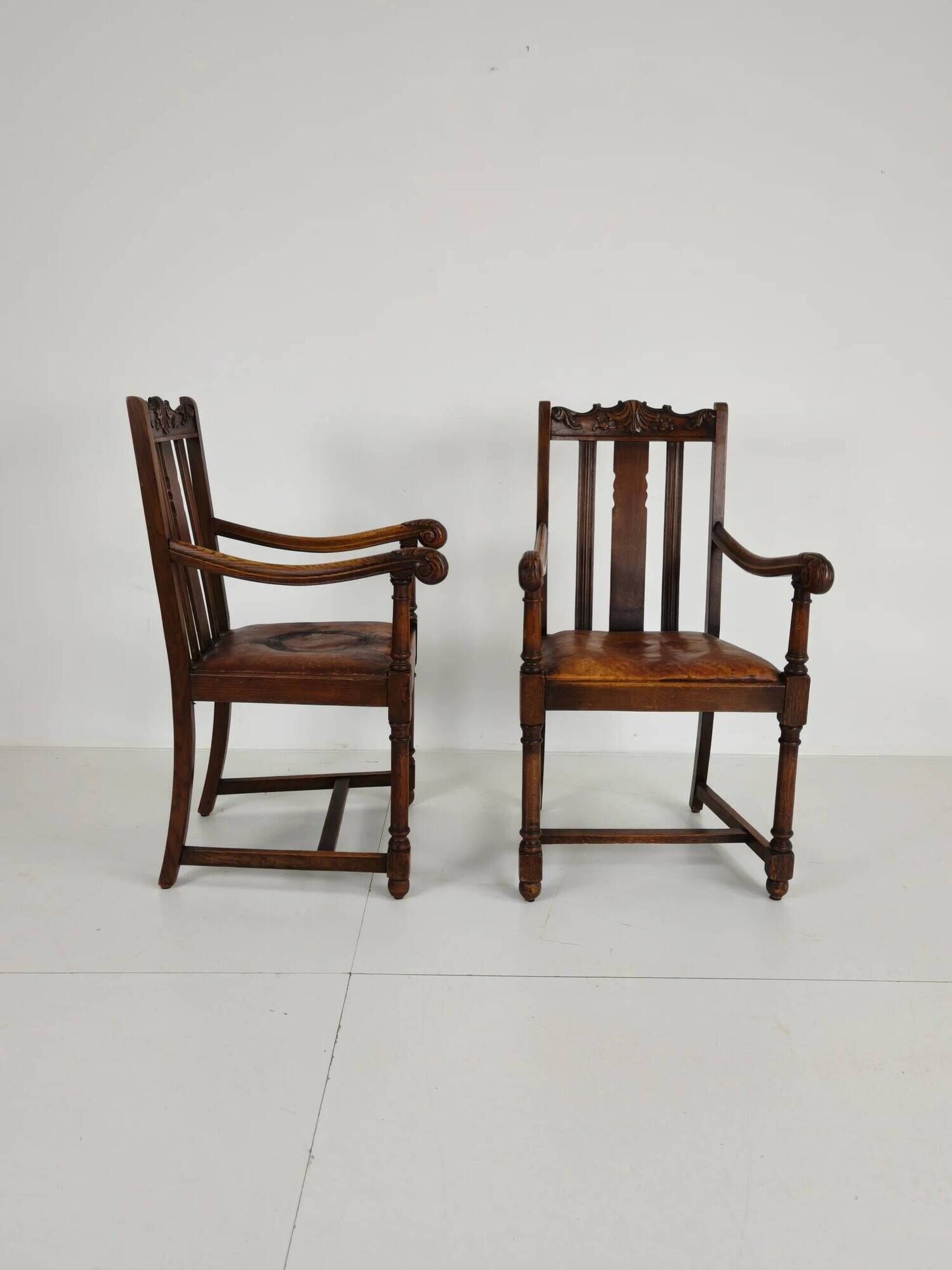 Paire de fauteuils en chêne F. Parker & Son – XIXe siècle anglais