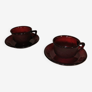 2 red glass cups - vintage