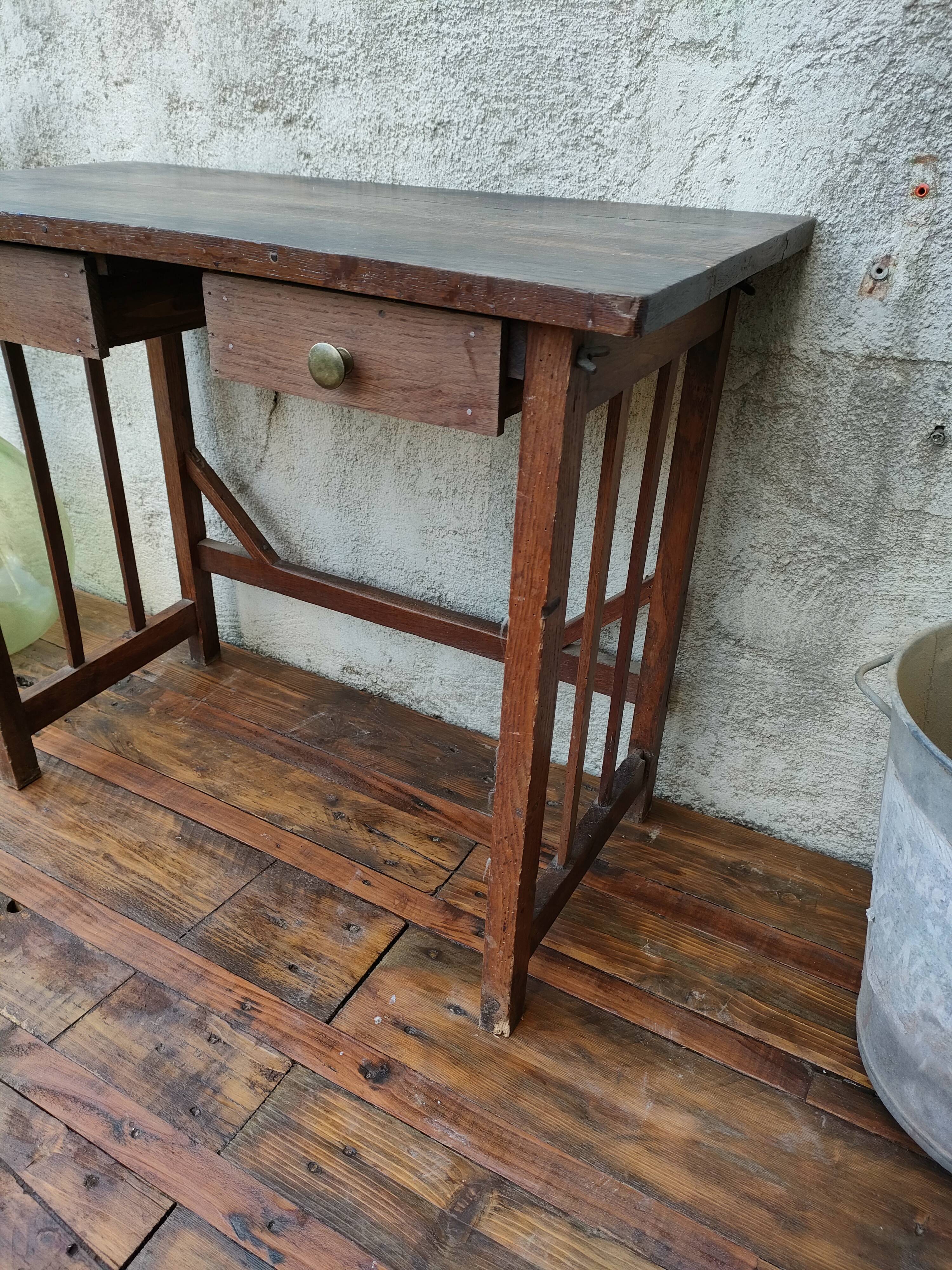 Bureau en bois