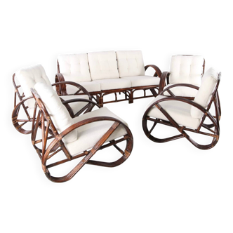 Rattan lounge