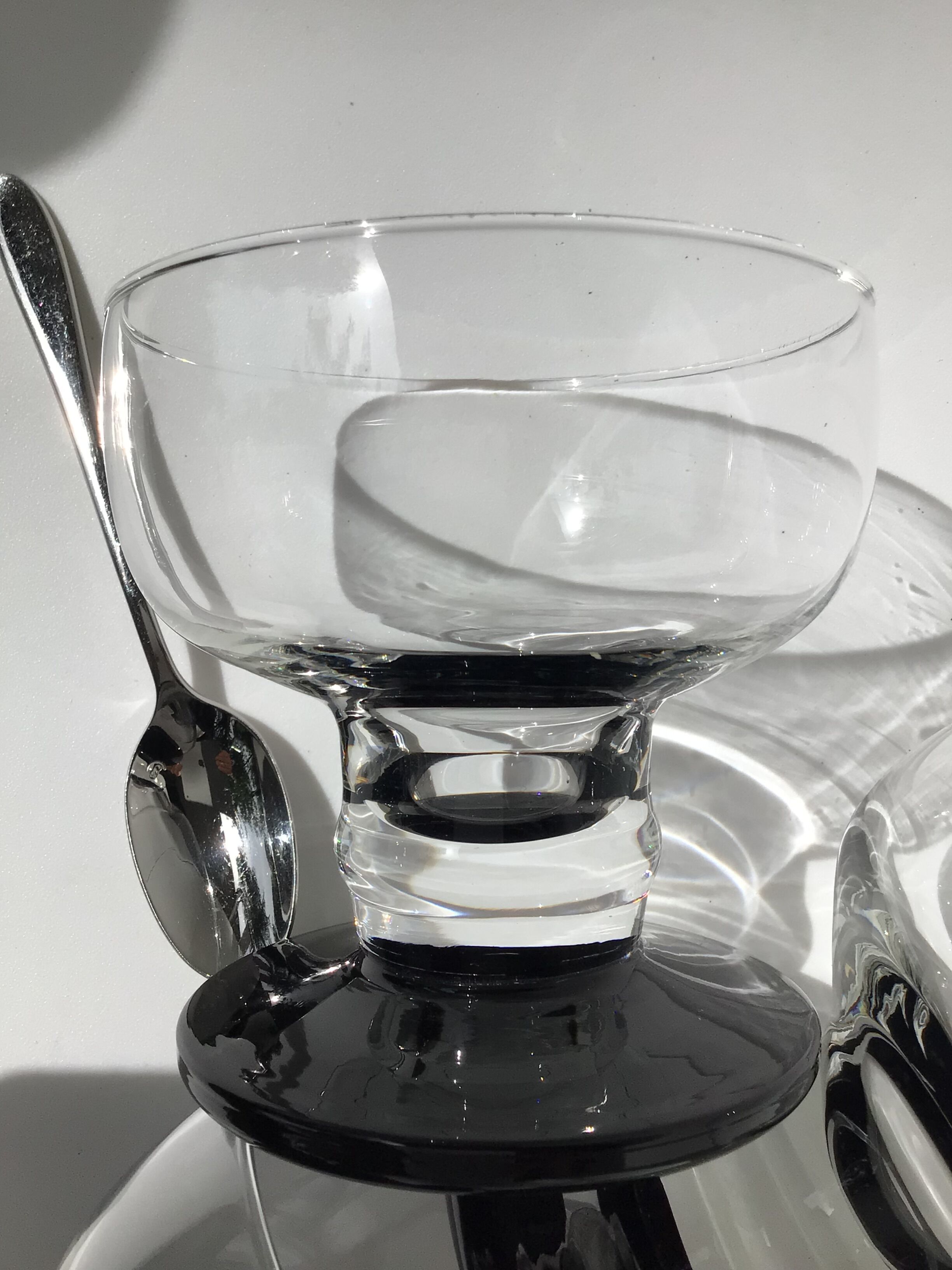 4 ice black standing cups or fruit salad