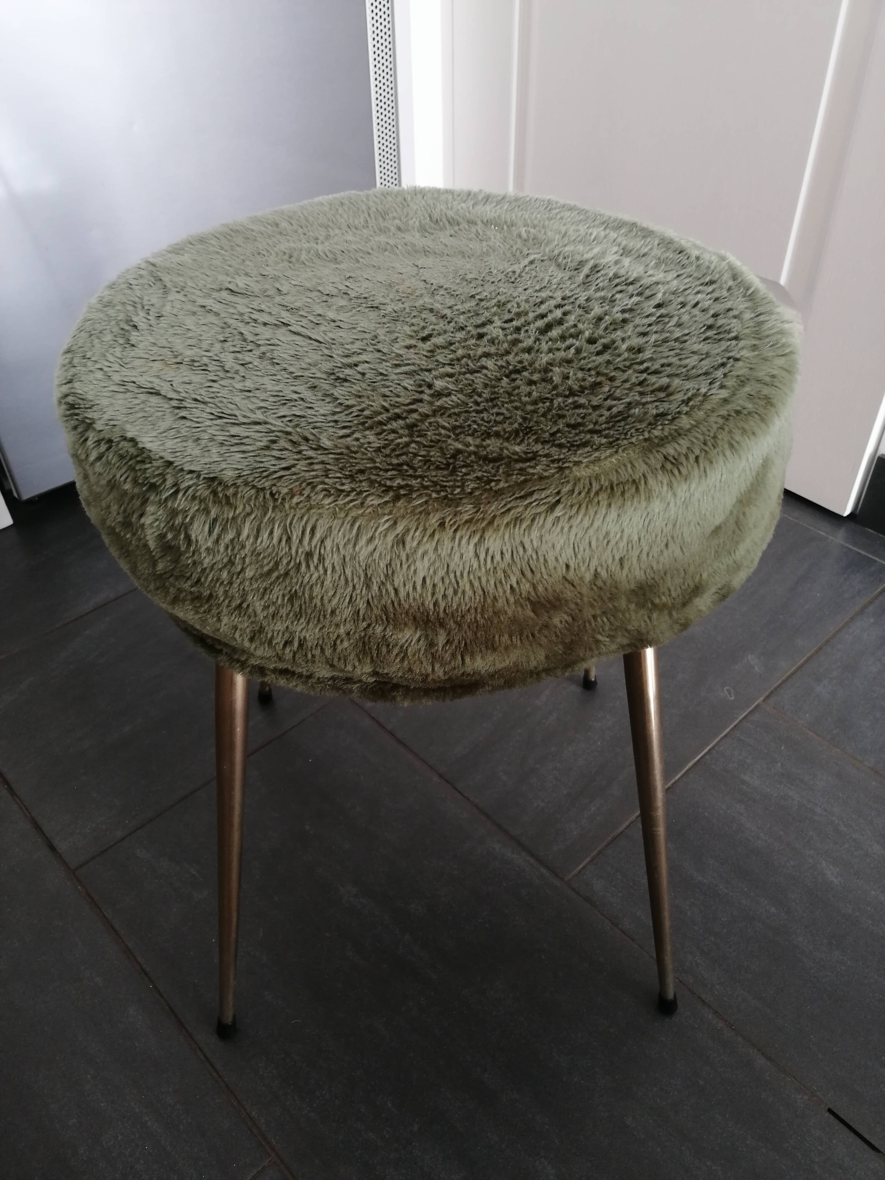 Stool Pelfran moumoute