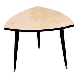 table basse triangle
