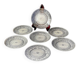 7 assiettes à dessert en cristal de Baccarat modèle arabesque