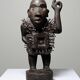 Fétiche à clous Nkisi Nkonde, peuple Kongo, Congo, milieu XXᵉ siècle