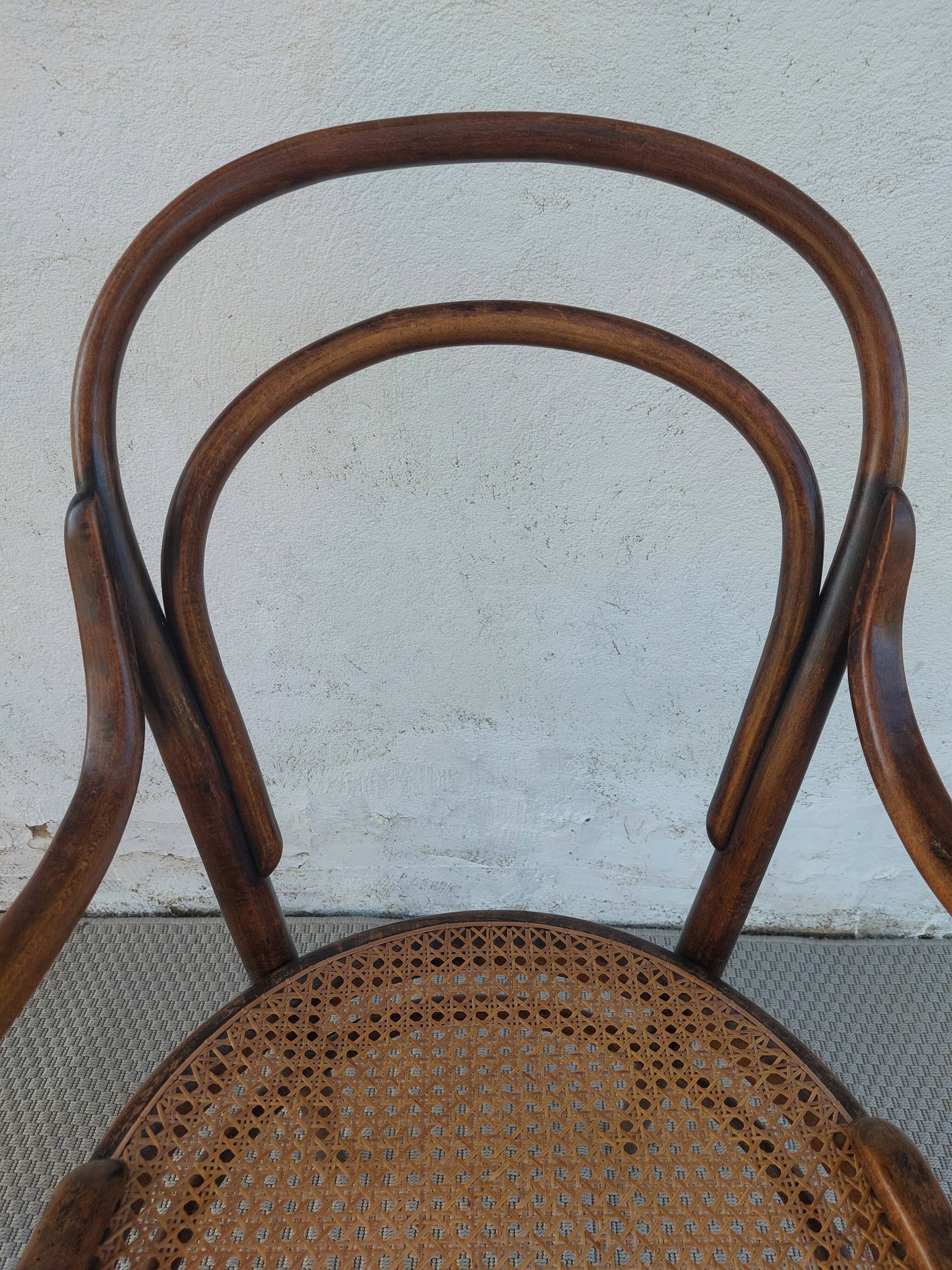 Fauteuil canné et bois courbé style Thonet Fischel, années 30