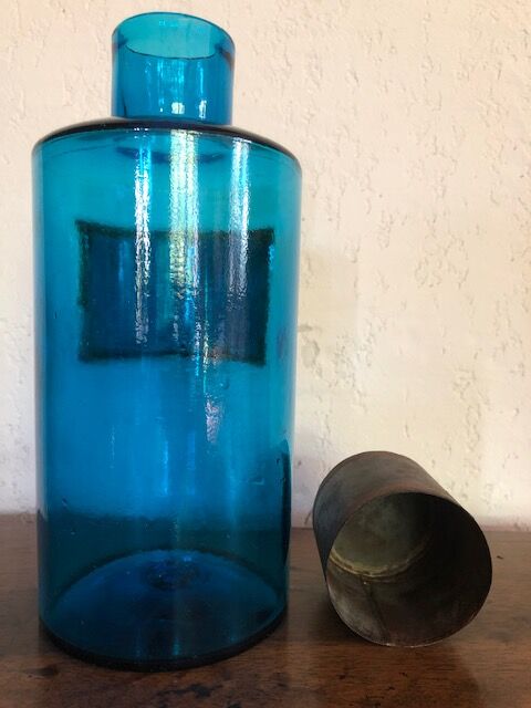 Napoleon III medicine jar