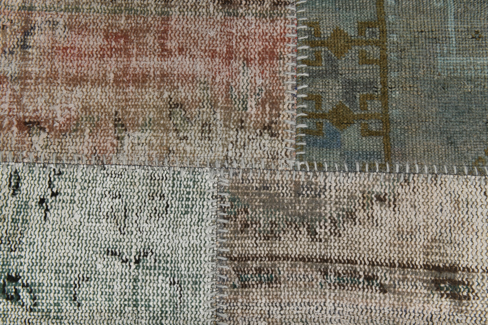 Neutral tones turkish rug 304x211cm