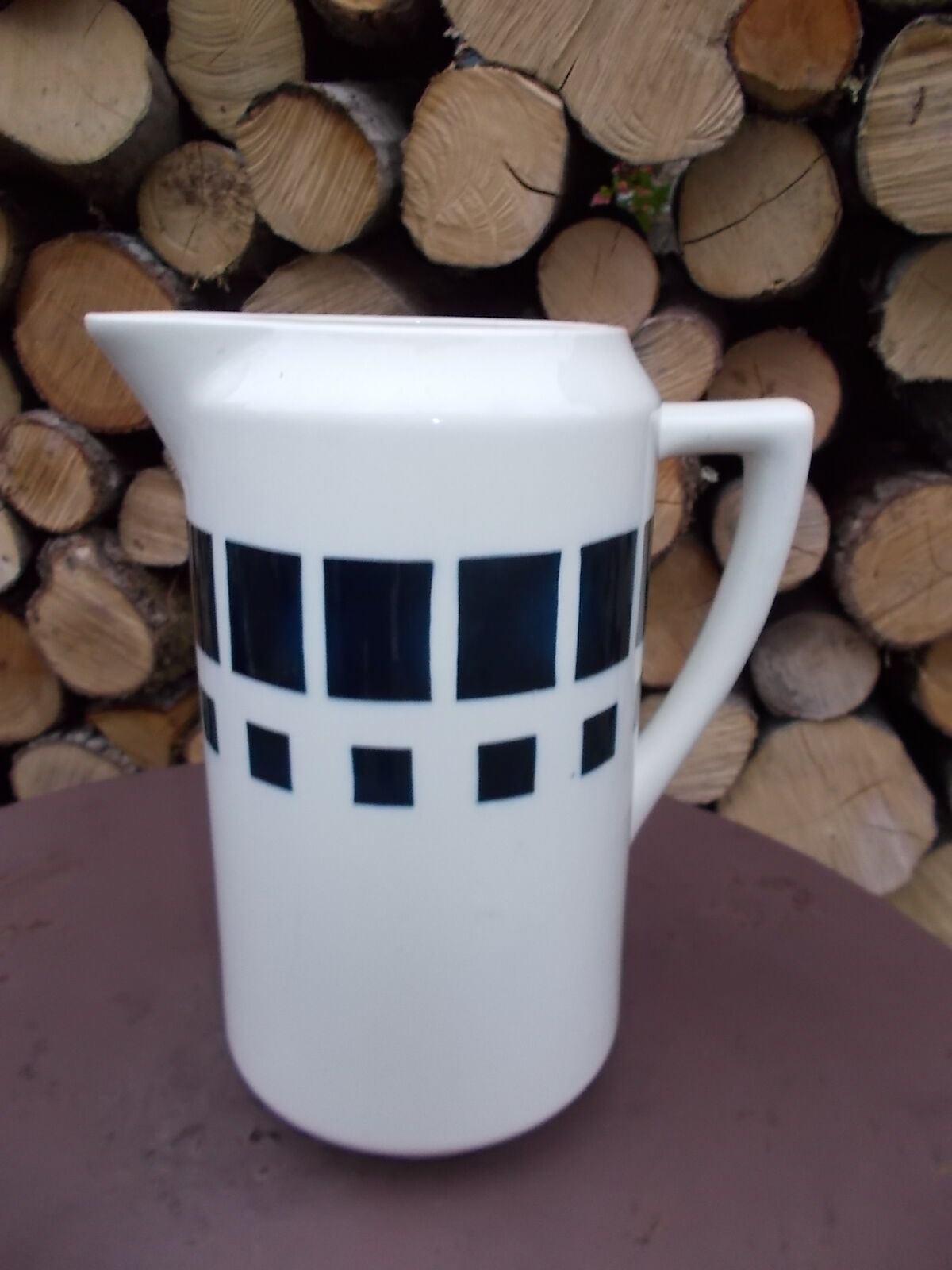 Badonvillier water jar