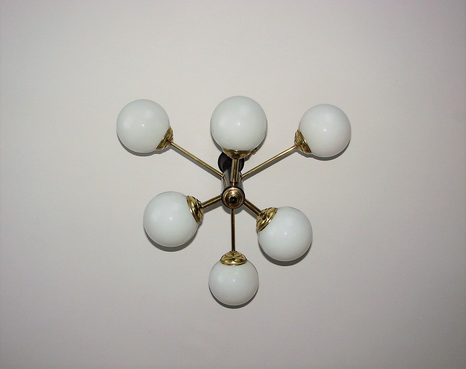 Modernist chandelier, 1970s