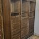 Beau meuble classeur ancien en bois, composé de 3 compartiments avec