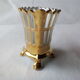 Vase de mariée style empire corbeille en faïence dorée 1868