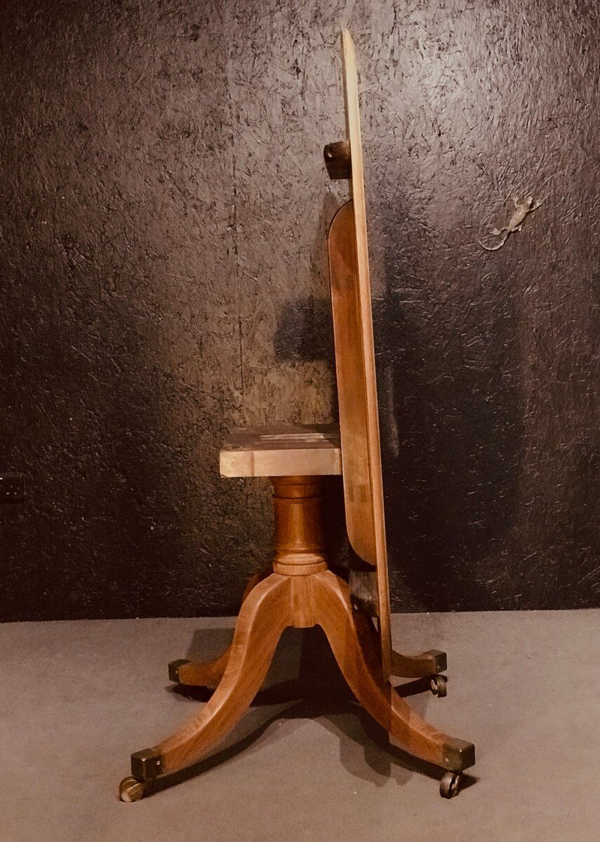 Victorian Tilting Breakfast Table in Raw Wood Mahogany