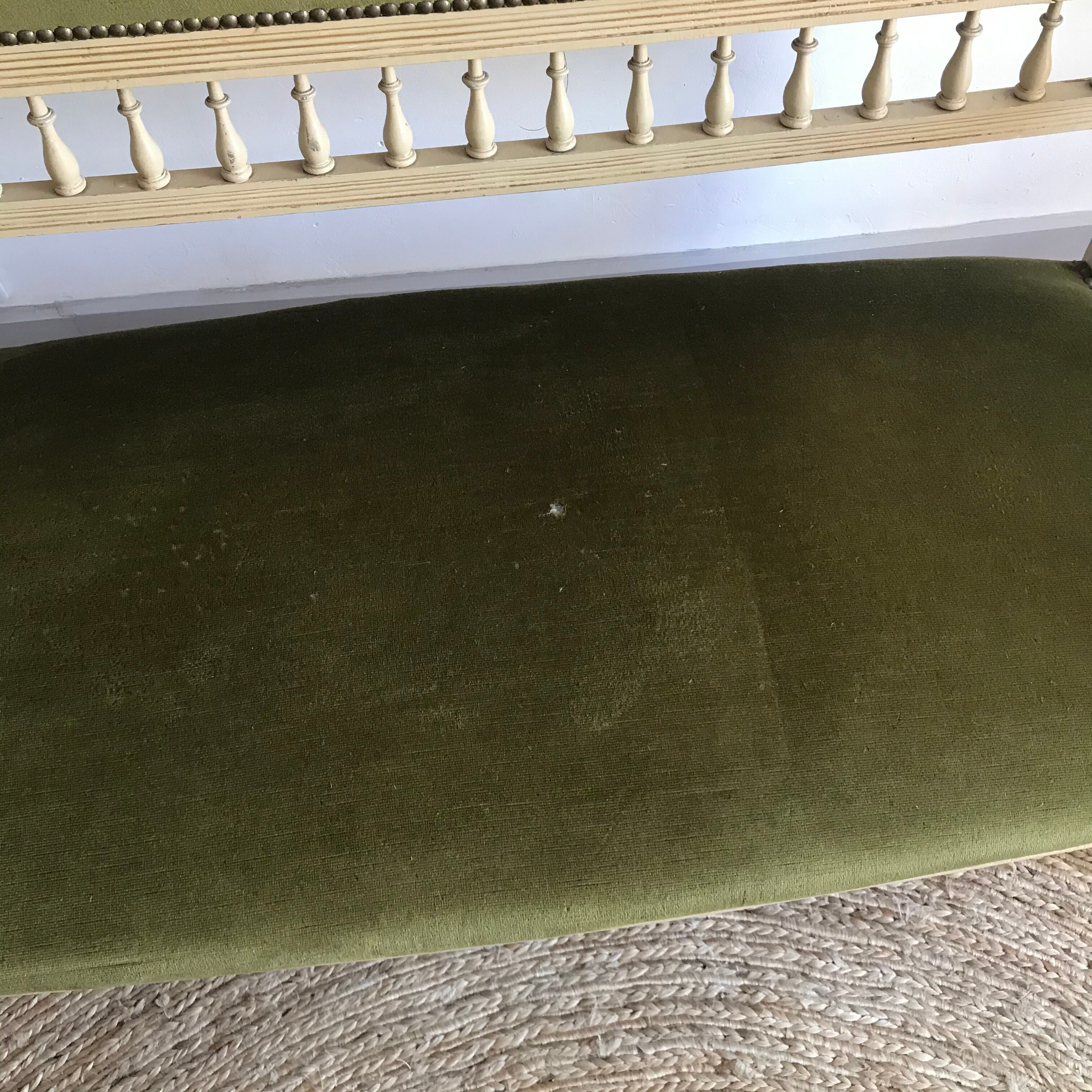 Louis XVI bench and chairs